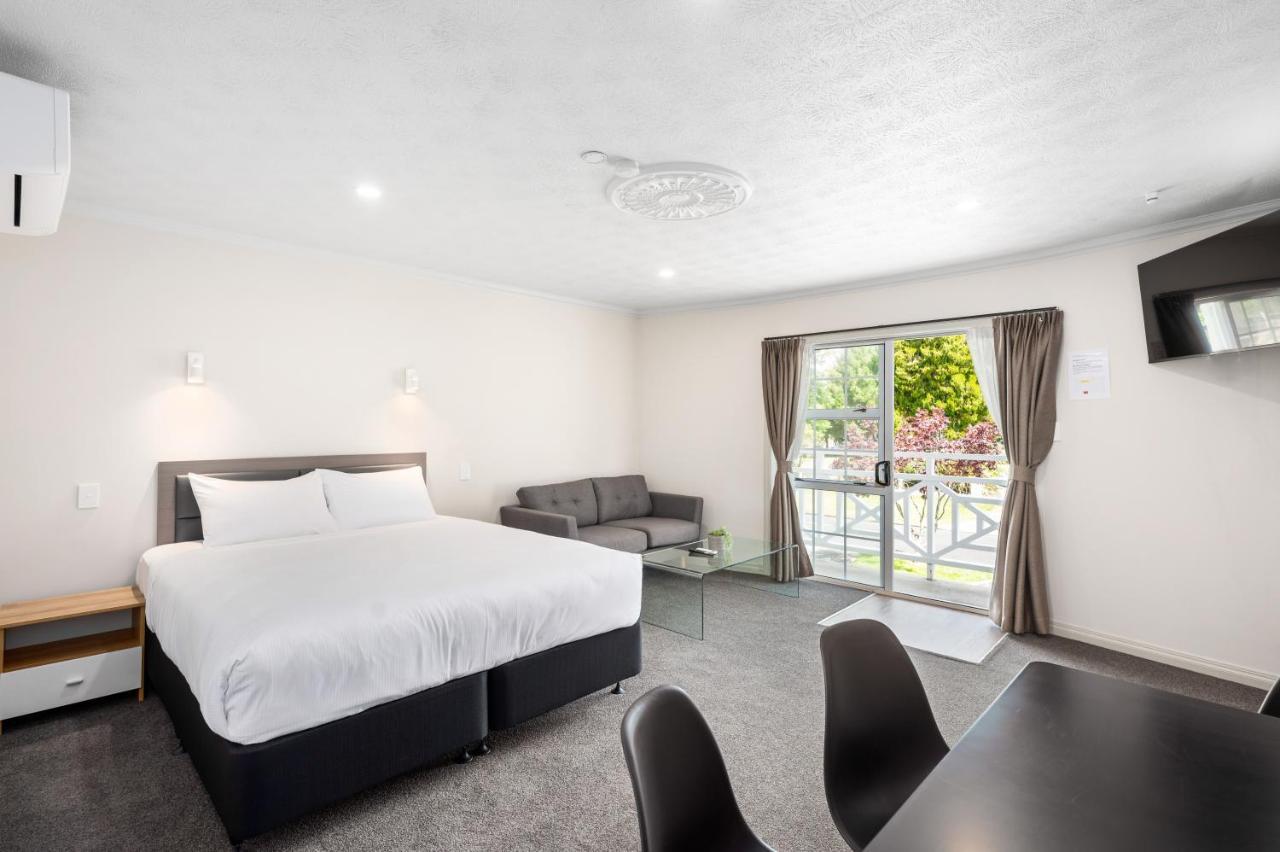 Ashleigh Court Motel Роторуа Экстерьер фото